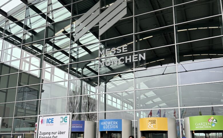 Handwerk & Designの会場であるMESSE MÜNCHENの入口の外観